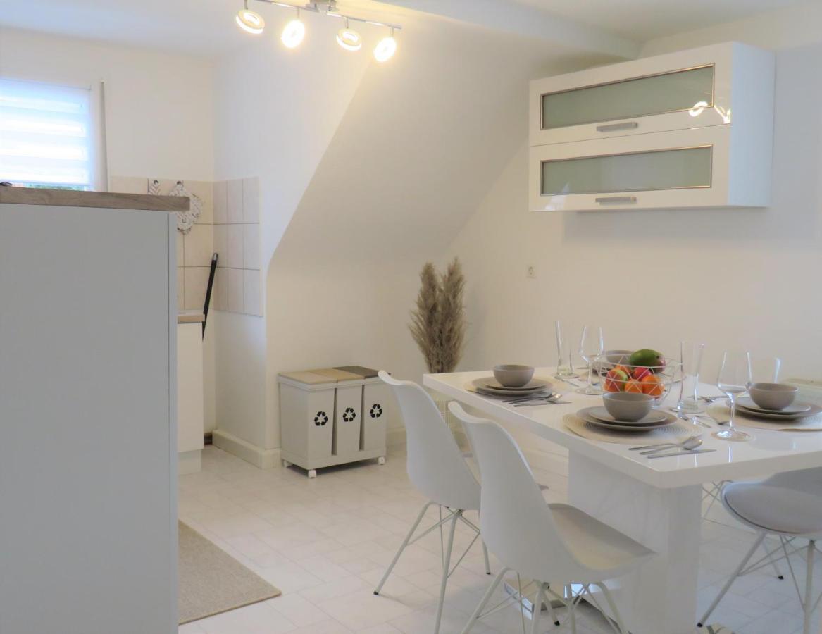 Alte Schule, Ferien- Und Monteurwohnung แกร์นสบาค ภายนอก รูปภาพ